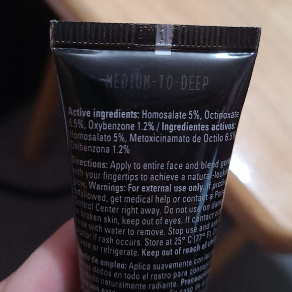 Mary Kay cc cream medium to deep - Picture 2 of 2